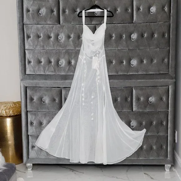 Akira White Sheer Floral Beaded Appliques Halter Maxi Tulle Dress Size Small - Picture 1 of 13